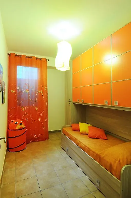 Cocorito Apartments Punta Secca Holiday home